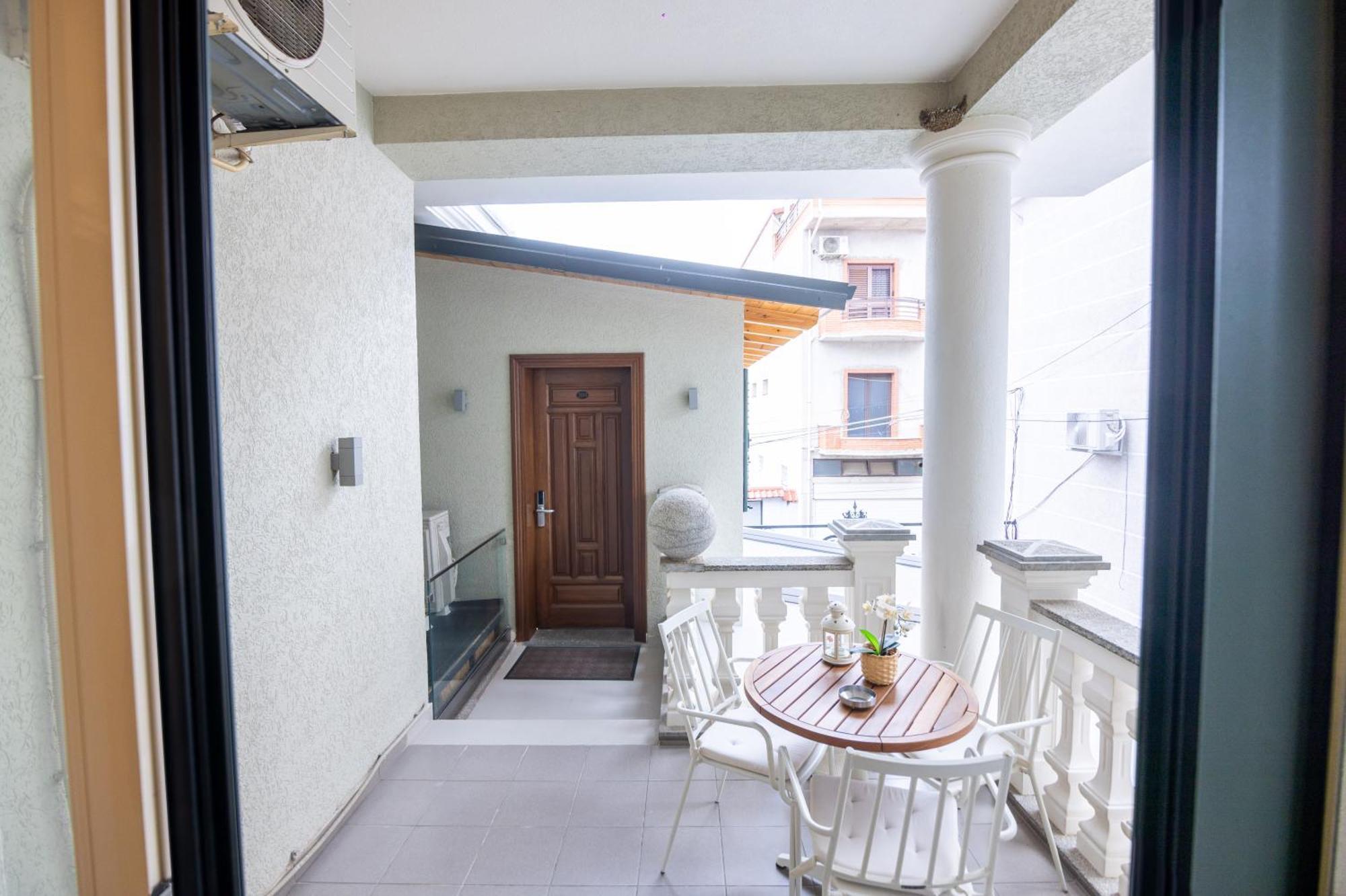 Hotel Ester Korce