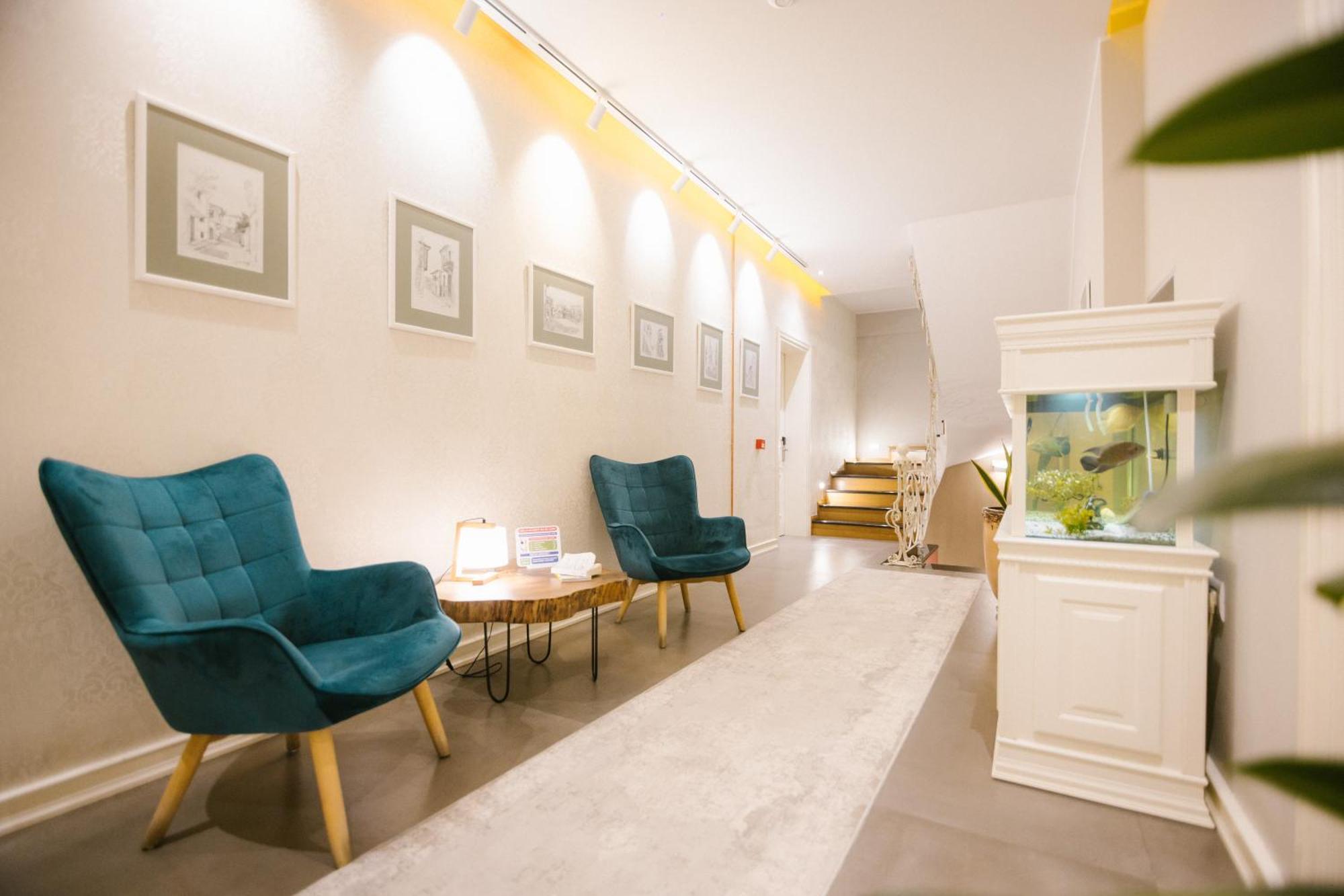 Hotel Ester